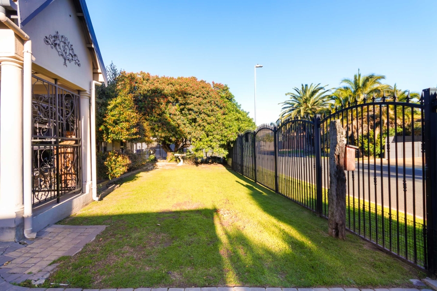 4 Bedroom Property for Sale in Goedehoop Western Cape